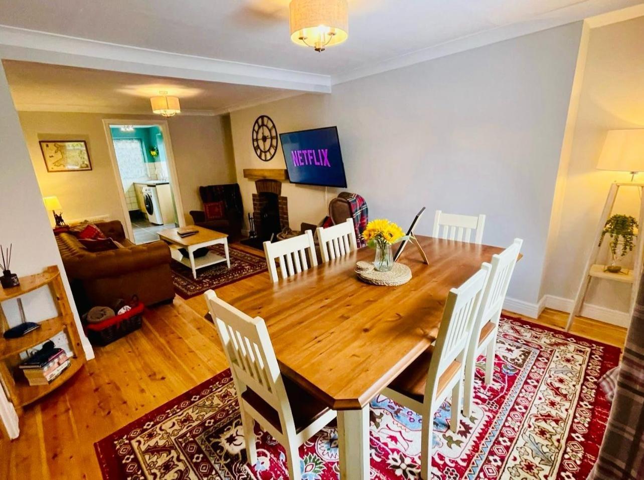 Holiday home Gorwel, Spacious 3 Bedroom Near The *